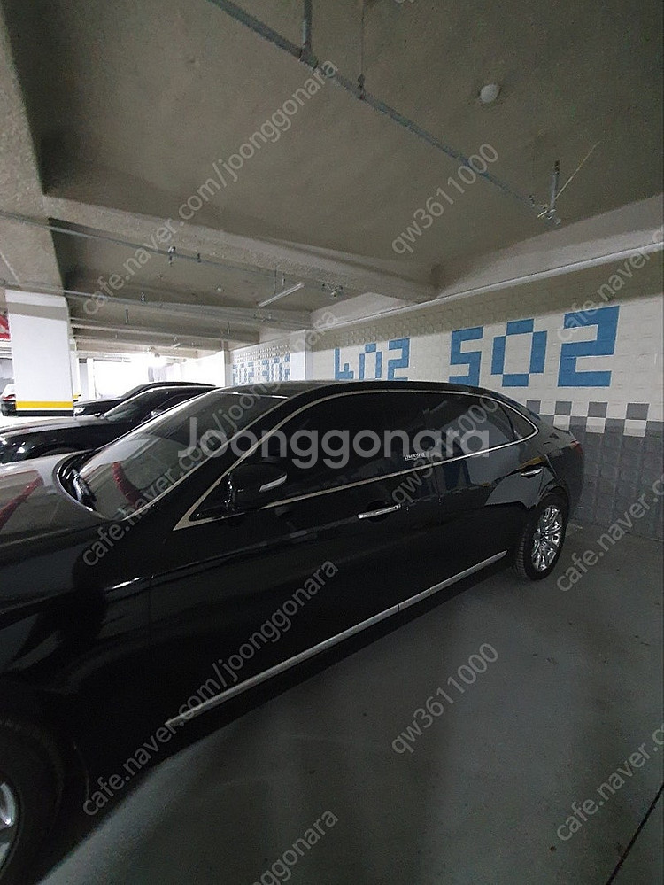 신형에쿠스리무진 ㅡ 가로그릴 VL500--1